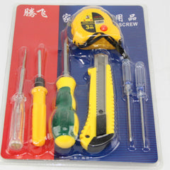 Hardware tool combination set for wallpaper driver and screw driver